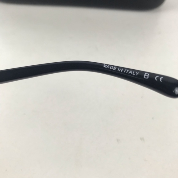 Chanel 5210-Q Square Sunglasses - Picture 5 of 10